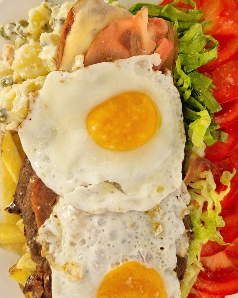 Cuál es el verdadero origen del chivito valenciano.